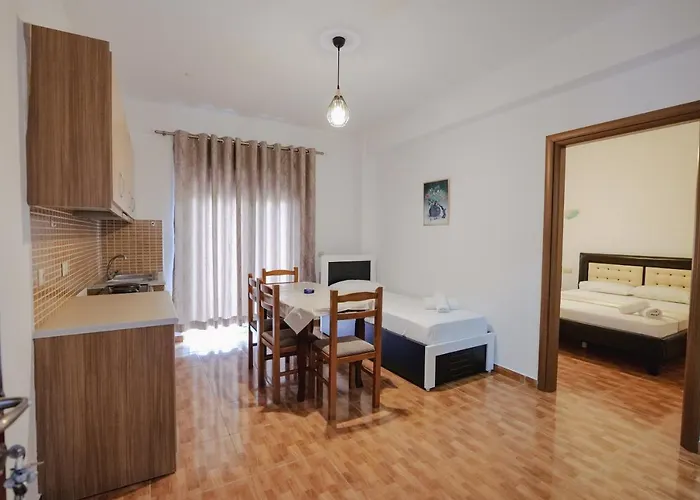 Apartments & Hotel Eleanna